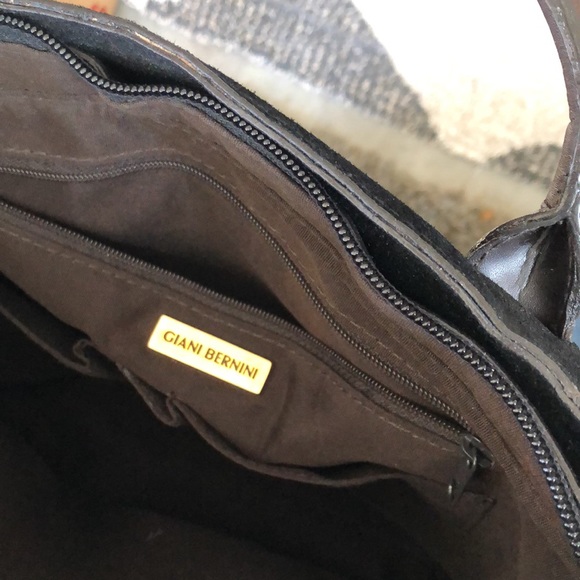 Giani Bernini genuine suede leather purse - Picture 3 of 4